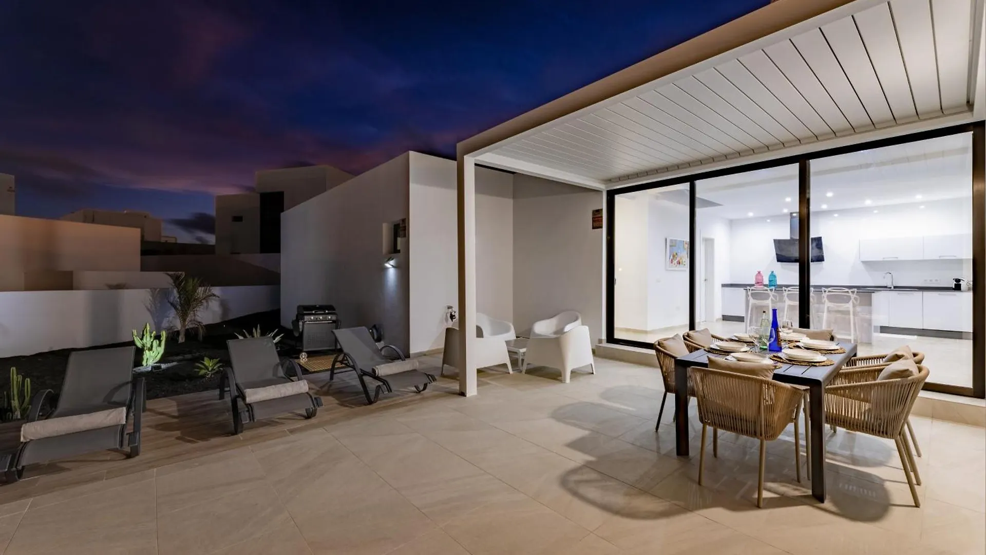 Casahost Fontaine Bleue Villa Tias Spain