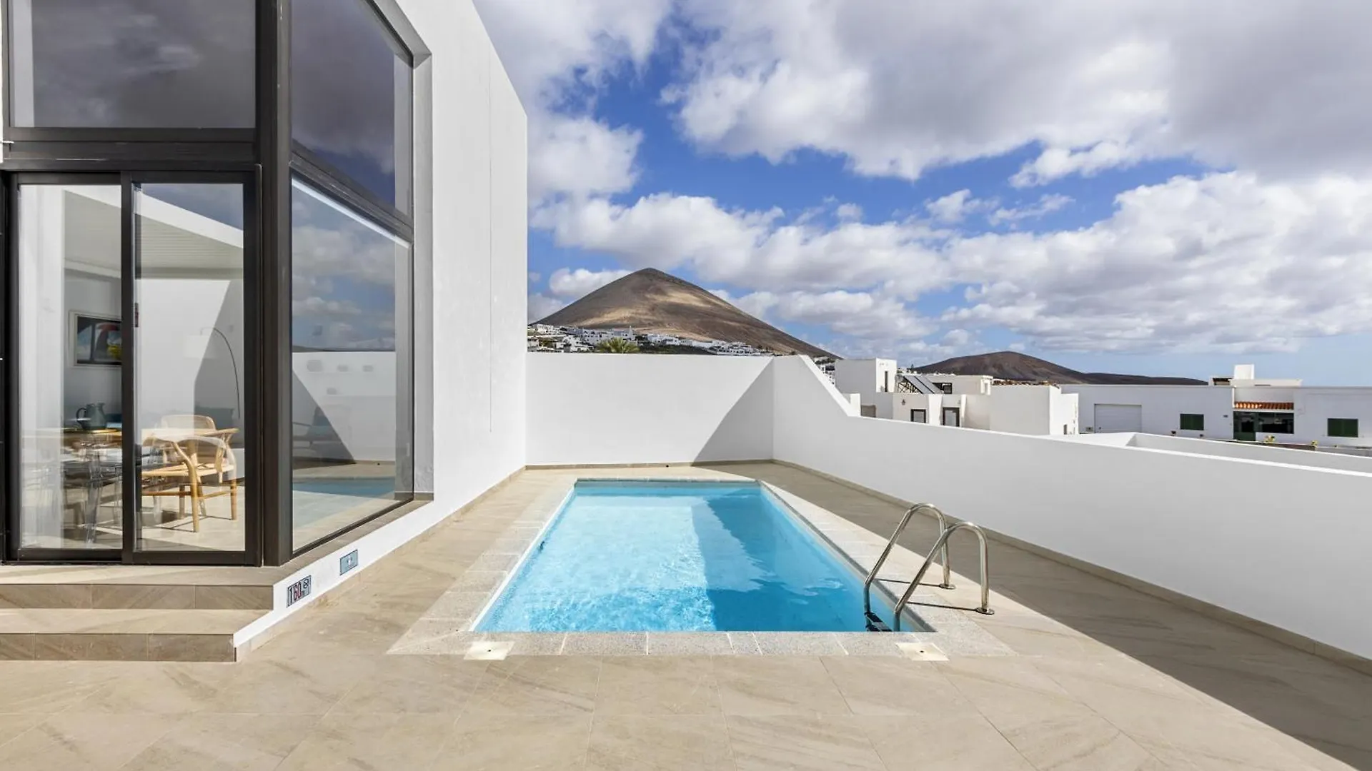 Casahost Fontaine Bleue Villa Tias 0*,  Spain