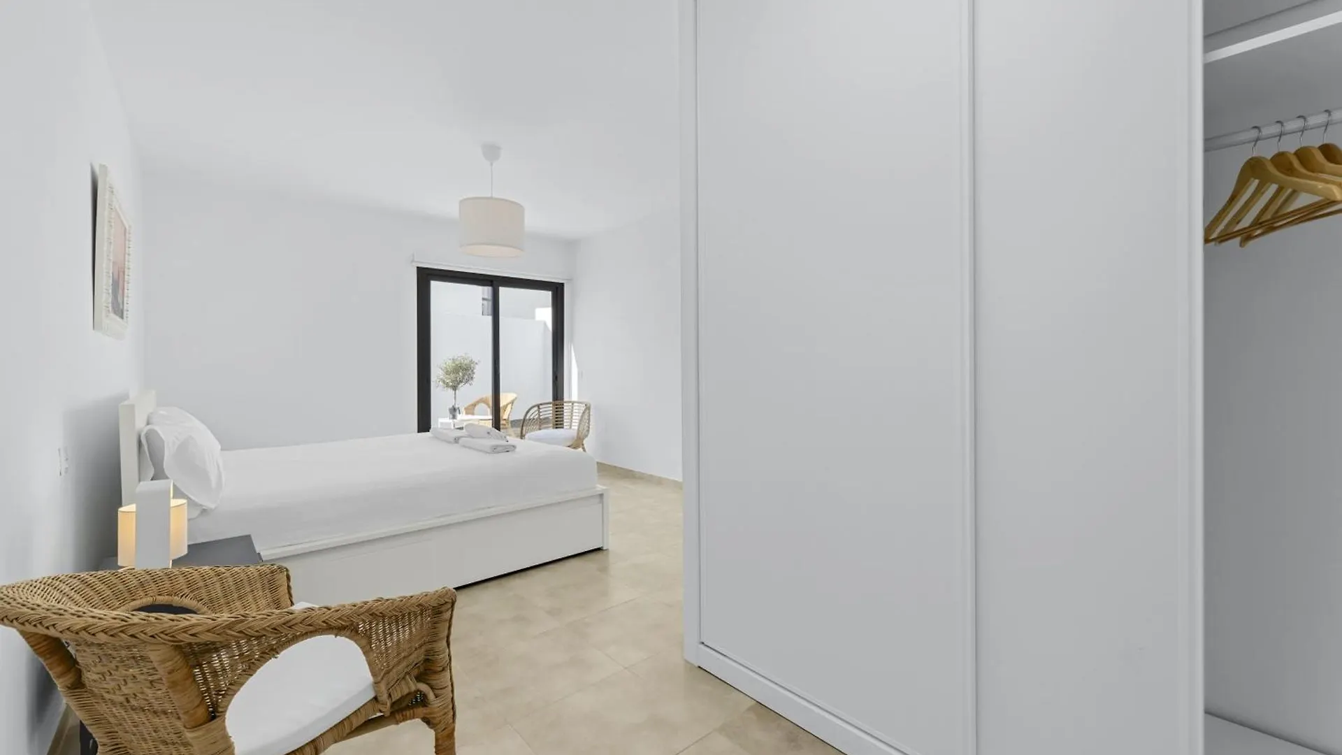 Casahost Fontaine Bleue Villa Tias